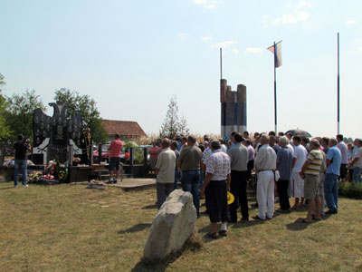 U Rastuši služen parstos za 19 boraca VRS