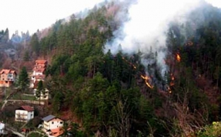 Bjesne požari u okolini Teslića