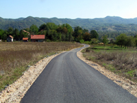 U Bardacima kilometar novog asfalta