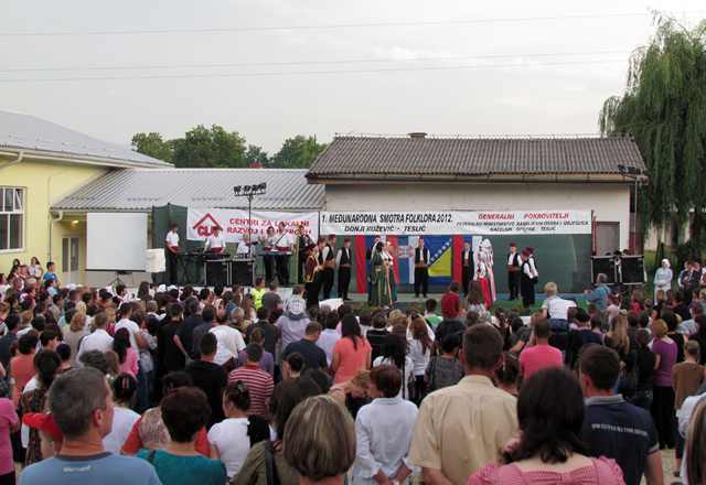 Održana prva međunarodna smotra folklora 