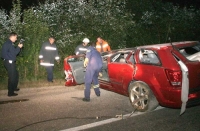 Kombi u jarku - tri lica povrijeđena